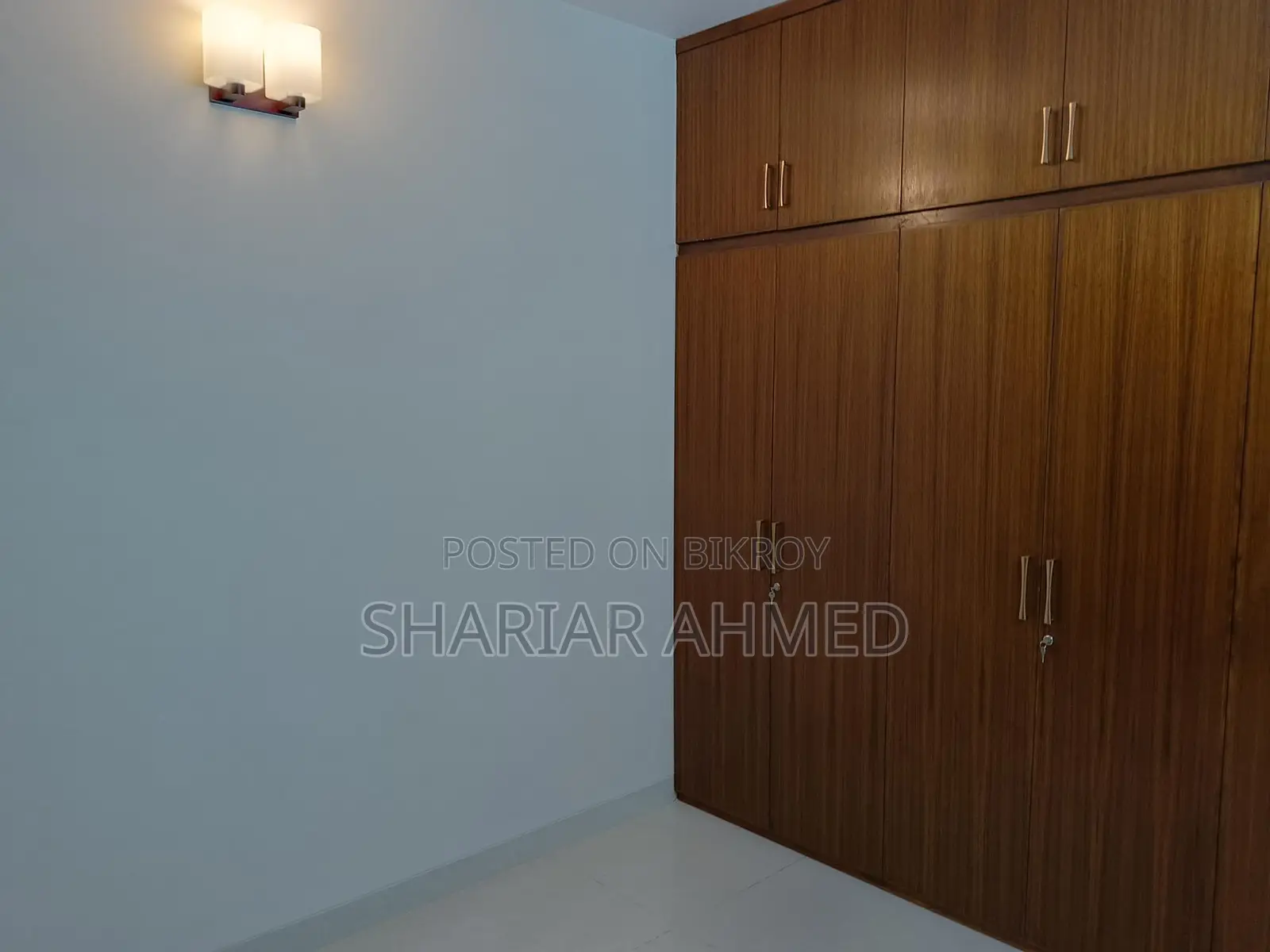 গুলশানে নতুন অ্যাপার্টমেন্ট ভাড়া (২৪০০ বর্গফুট)