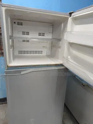 Toshiba off-white color non-frost fridge 350 liters.