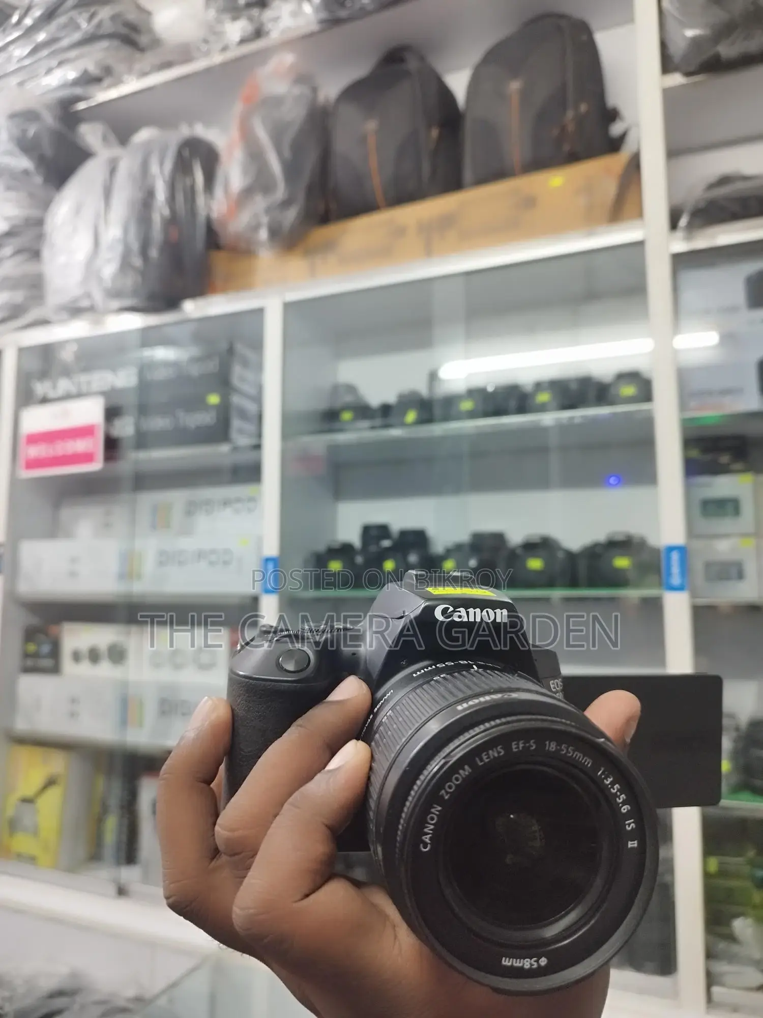 Canon 250D with 18-55mm lens