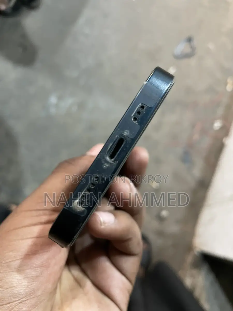 Apple iPhone 14 (Used)