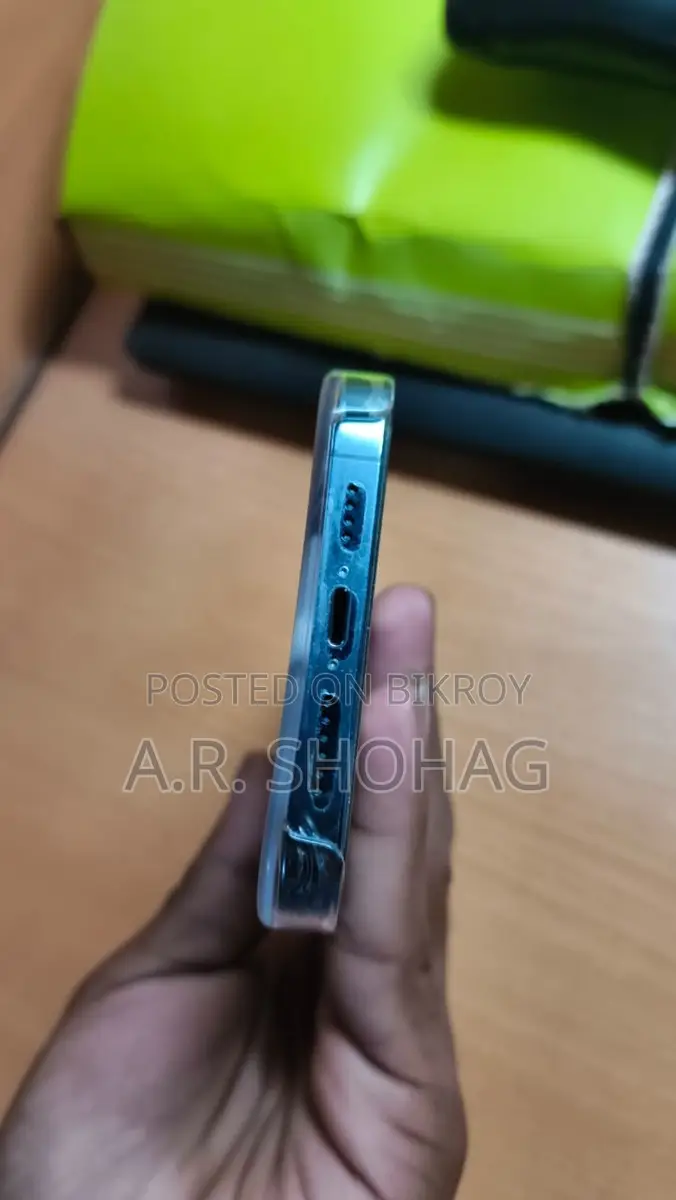 Apple iPhone 13 Pro Max (Used)