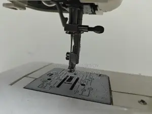 Janome Re1712 Sewing Machine