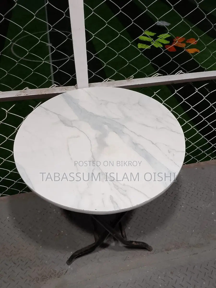 Round Shape Coffee Table
