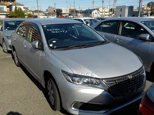 Toyota Premio F-Package 2021