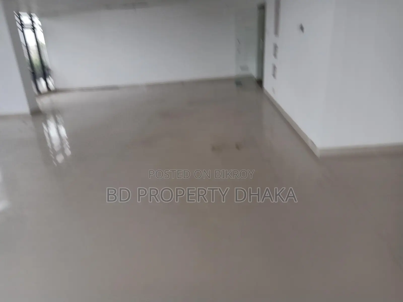 2250 Sqft Open Commercial Space in a New Building for Rent in Banani