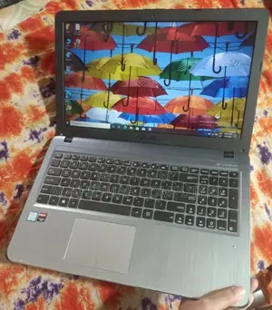 Asus Core i3 7th Gen Laptop, Dedicated Graphics, কুরিয়ারেও দেওয়া হয়।