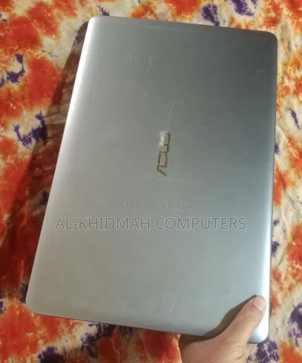 Asus Core i3 7th Gen Laptop, Dedicated Graphics, কুরিয়ারেও দেওয়া হয়।