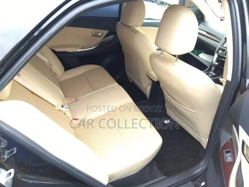 Toyota Premio Fex Black 2020