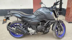 Yamaha FZS V4 2024