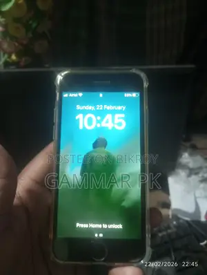 Apple iPhone 8 (Used)