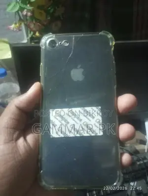 Apple iPhone 8 (Used)