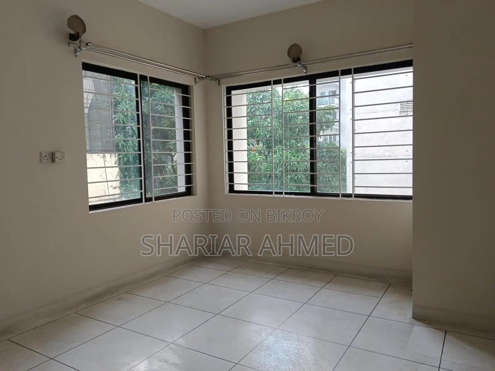 Mosaic Floor 2450 Sqft Un-Furnished Apartment For Rent In Gulshan