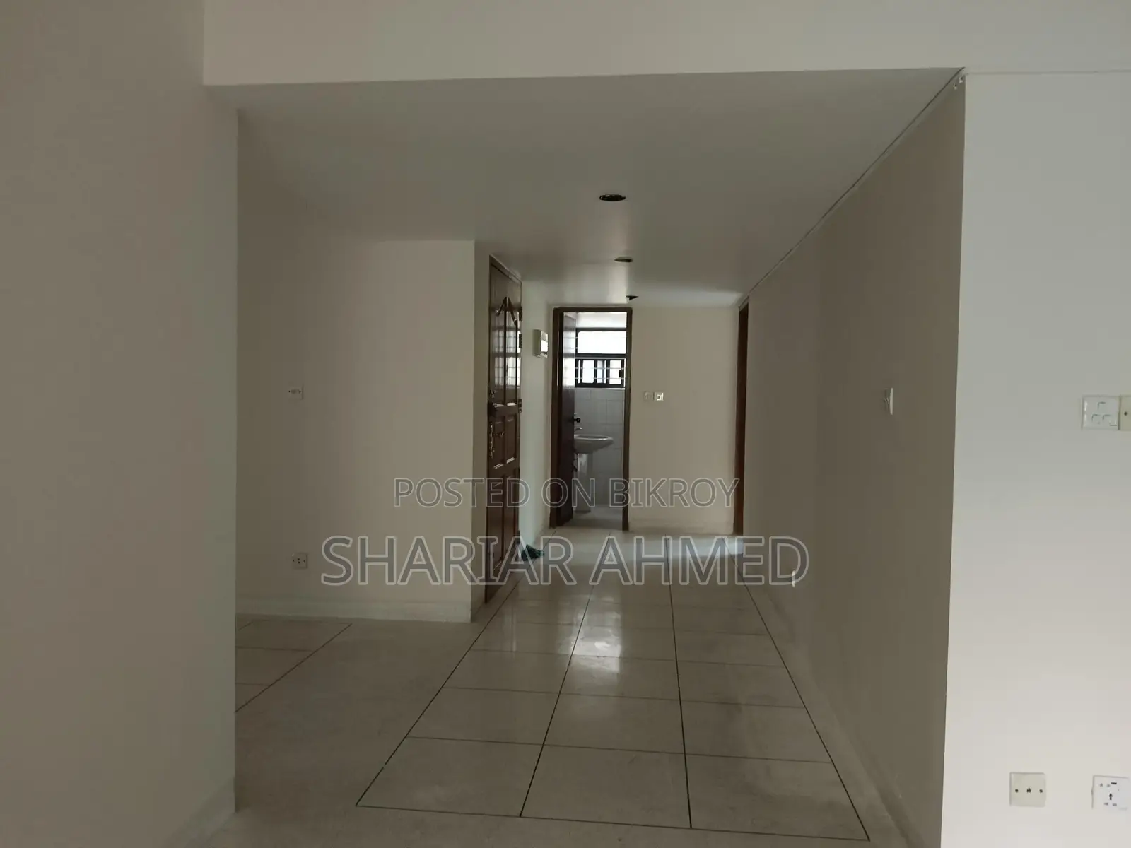 Mosaic Floor 2450 Sqft Un-Furnished Apartment For Rent In Gulshan