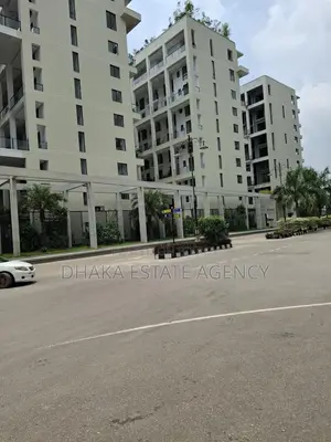 উত্তরা মডেল টাউন সেক্টর ১৩, ৫ কাঠা প্লট বিক্রয়