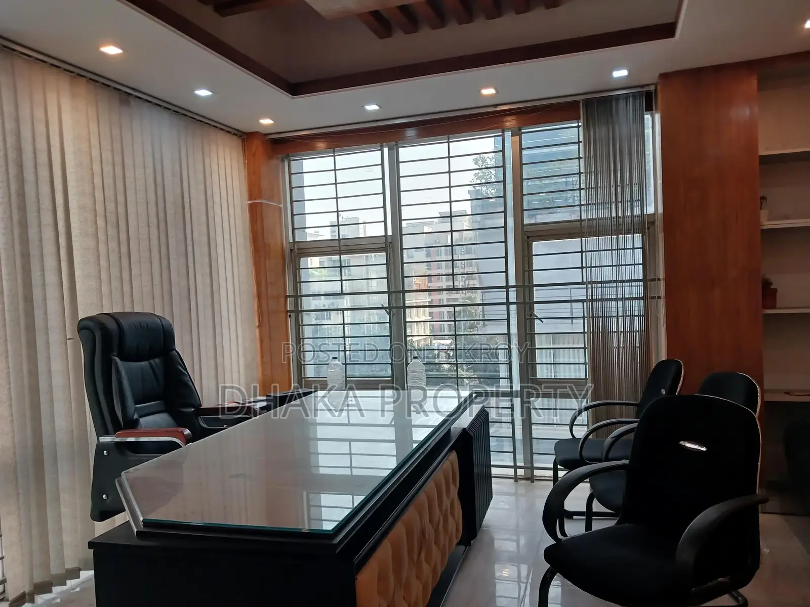 বনানী কমার্শিয়াল এলাকায় ফার্নিশড অফিস ভাড়া