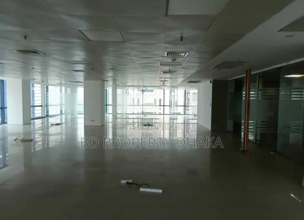 27000 Sqft Open New Commercial Space Rent in Tajgao