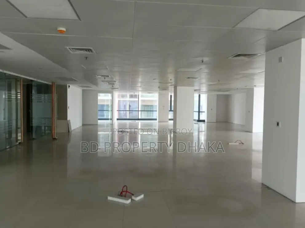 27000 Sqft Open New Commercial Space Rent in Tajgao