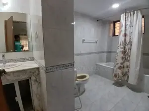 Good Quality 3 Bedroom Full Farnised Flat Rent In Gulshan 2