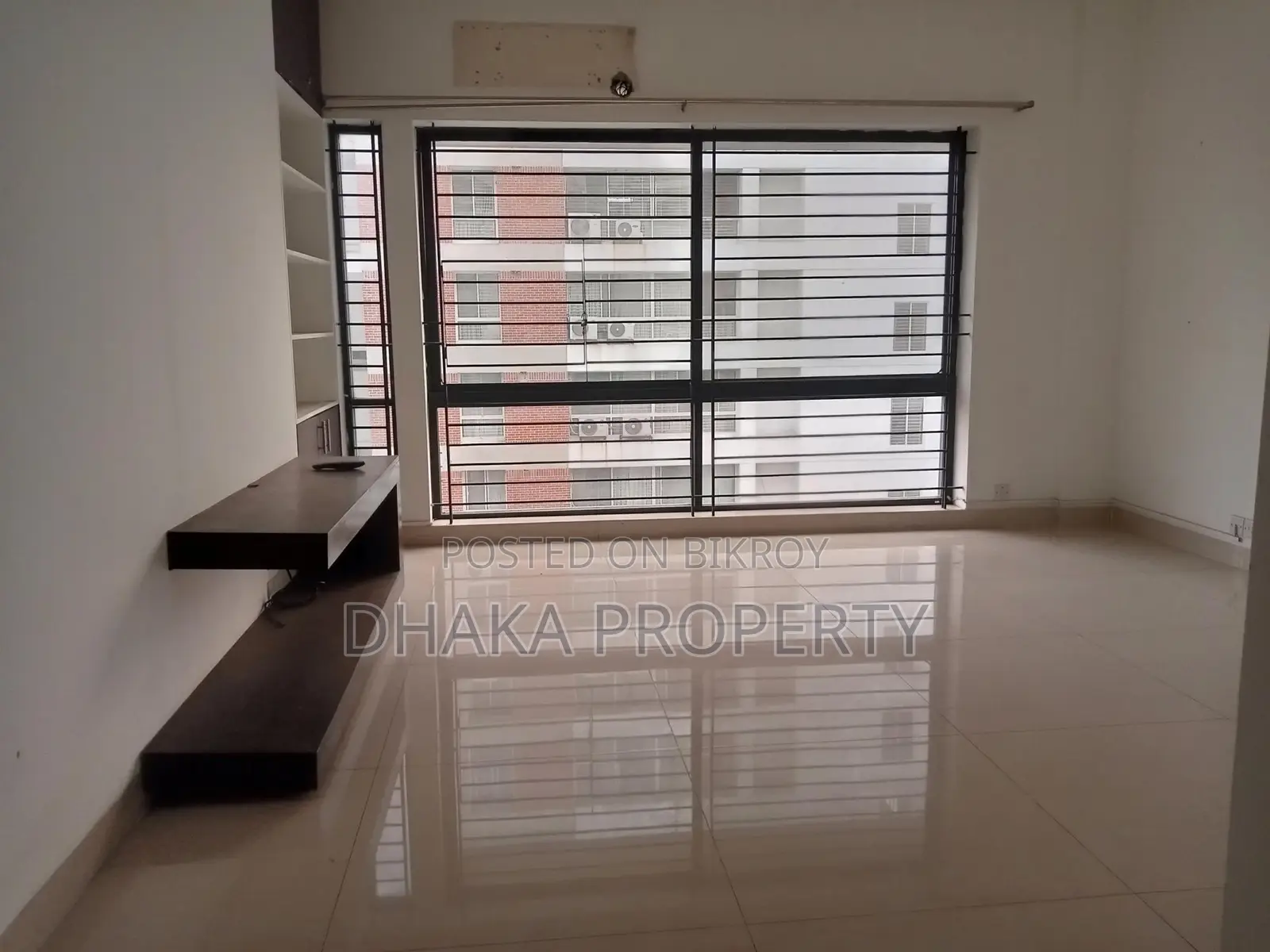 Un-Furnished 3 Beded Nice Apartment Rent in Gulshan