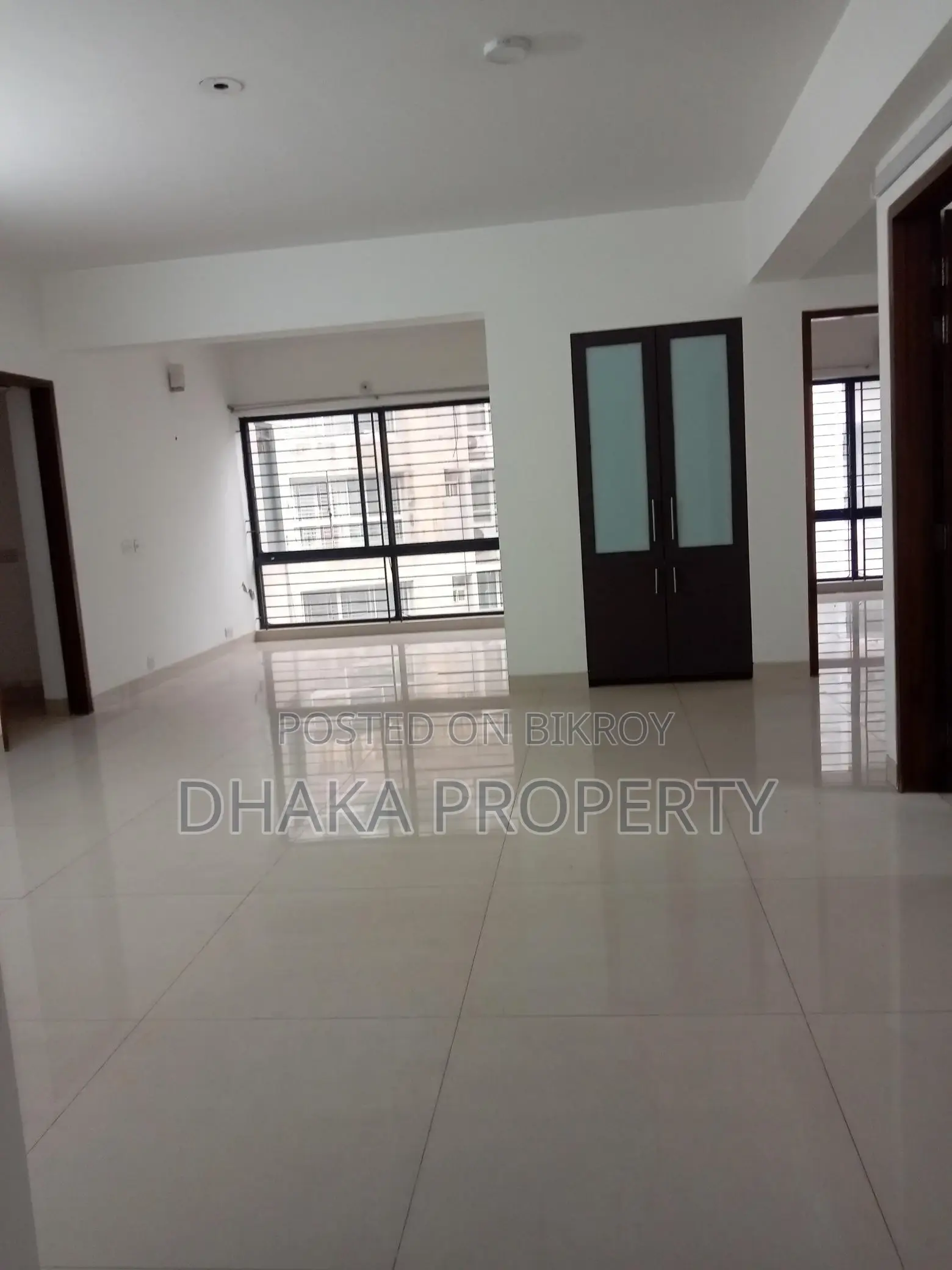 Un-Furnished 3 Beded Nice Apartment Rent in Gulshan