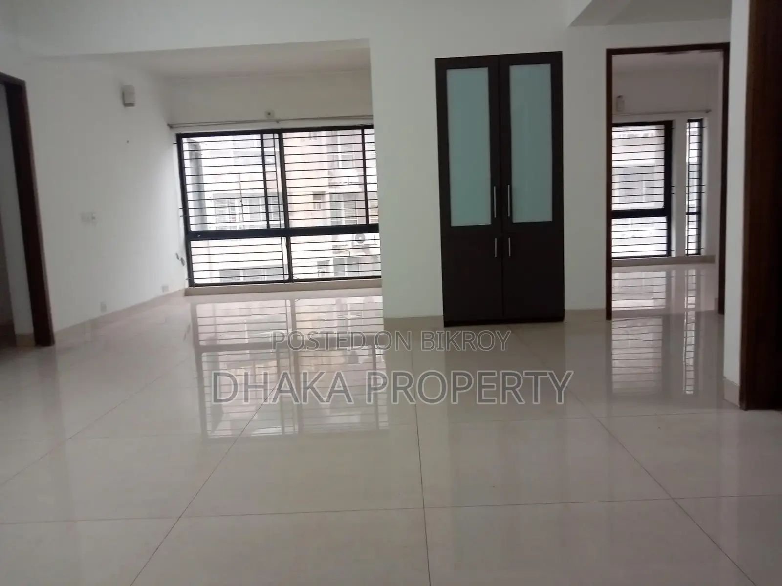 Un-Furnished 3 Beded Nice Apartment Rent in Gulshan
