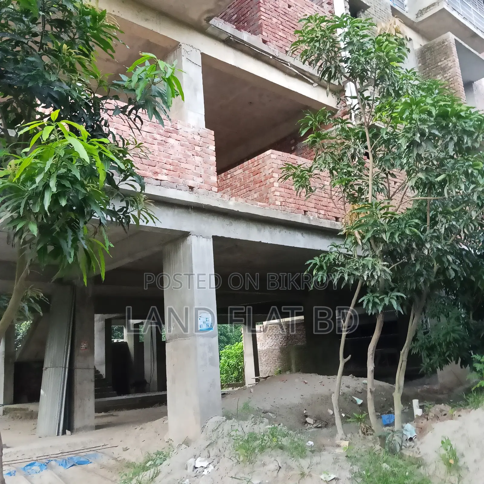 1550 SqFt Flat for Sale