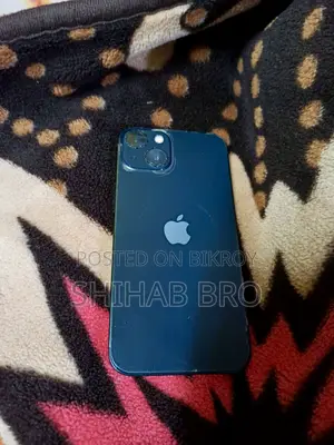 Apple iPhone 13 Canada varient (Used)