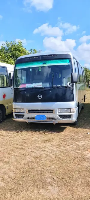 Nissan CIVILIAN Minibus 2014
