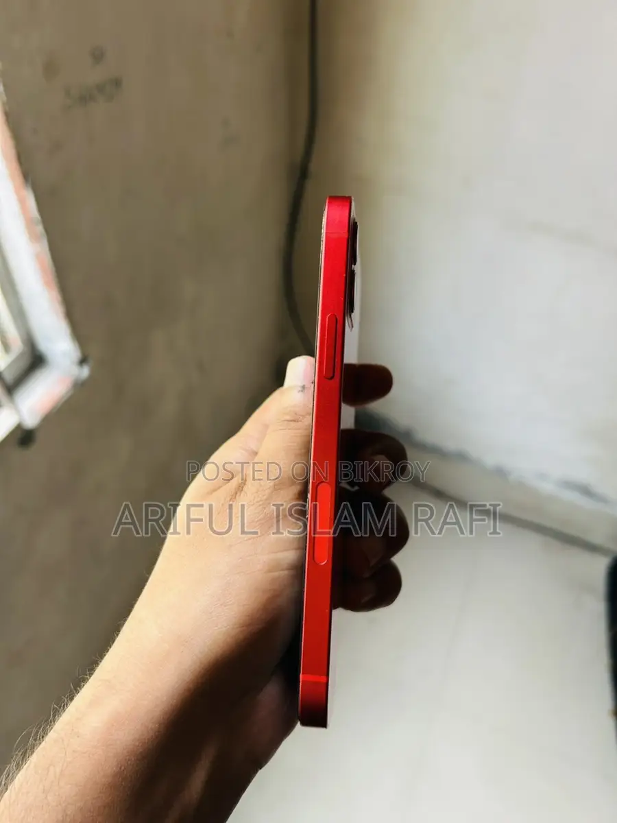 Apple iPhone 12 64 (Used)