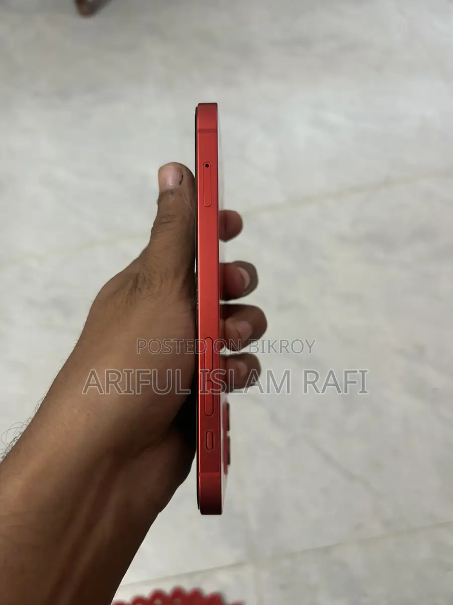 Apple iPhone 12 64 (Used)