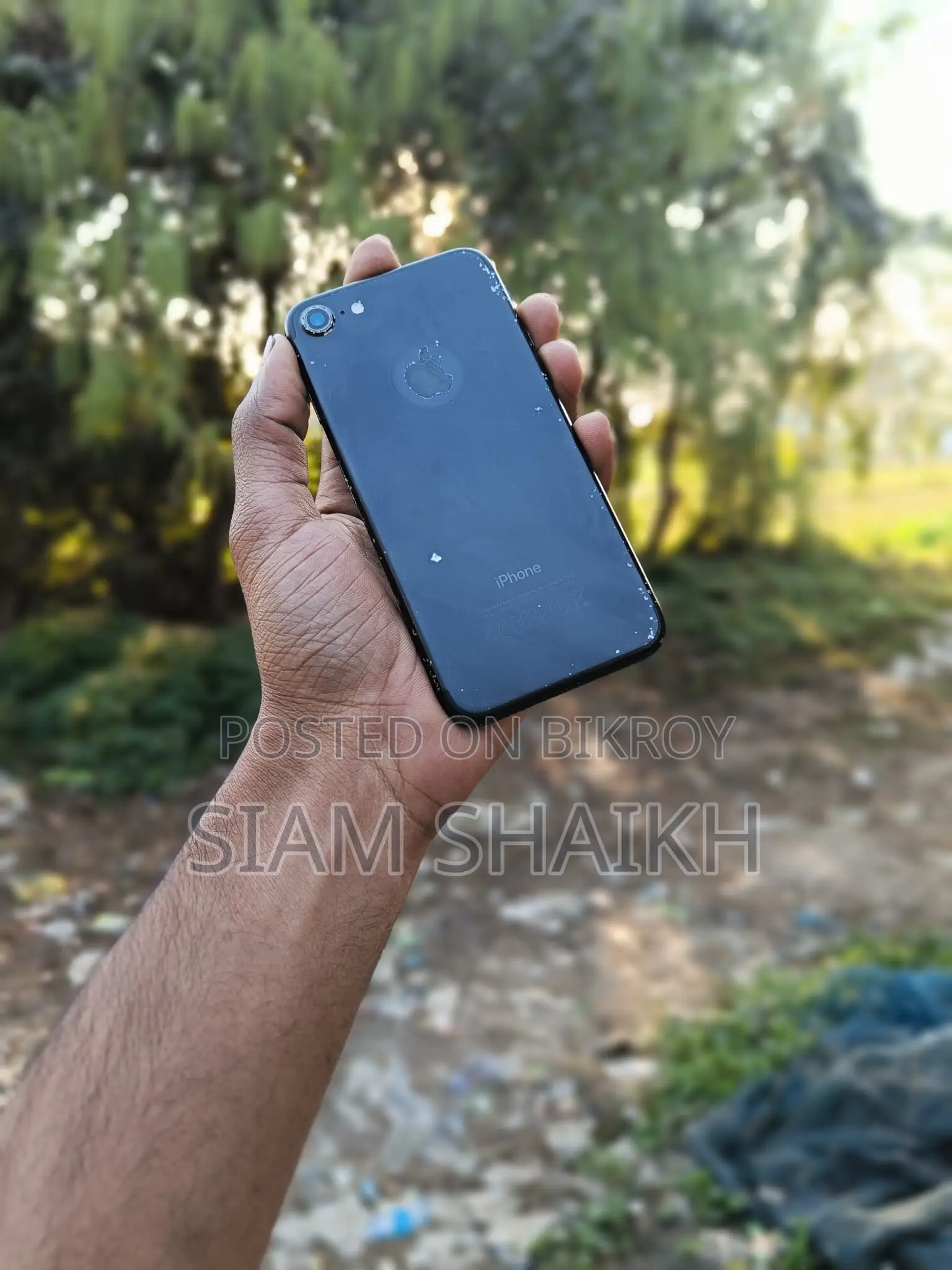 Apple iPhone 7 . (Used)
