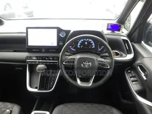 Toyota Voxy SZ Package 2022