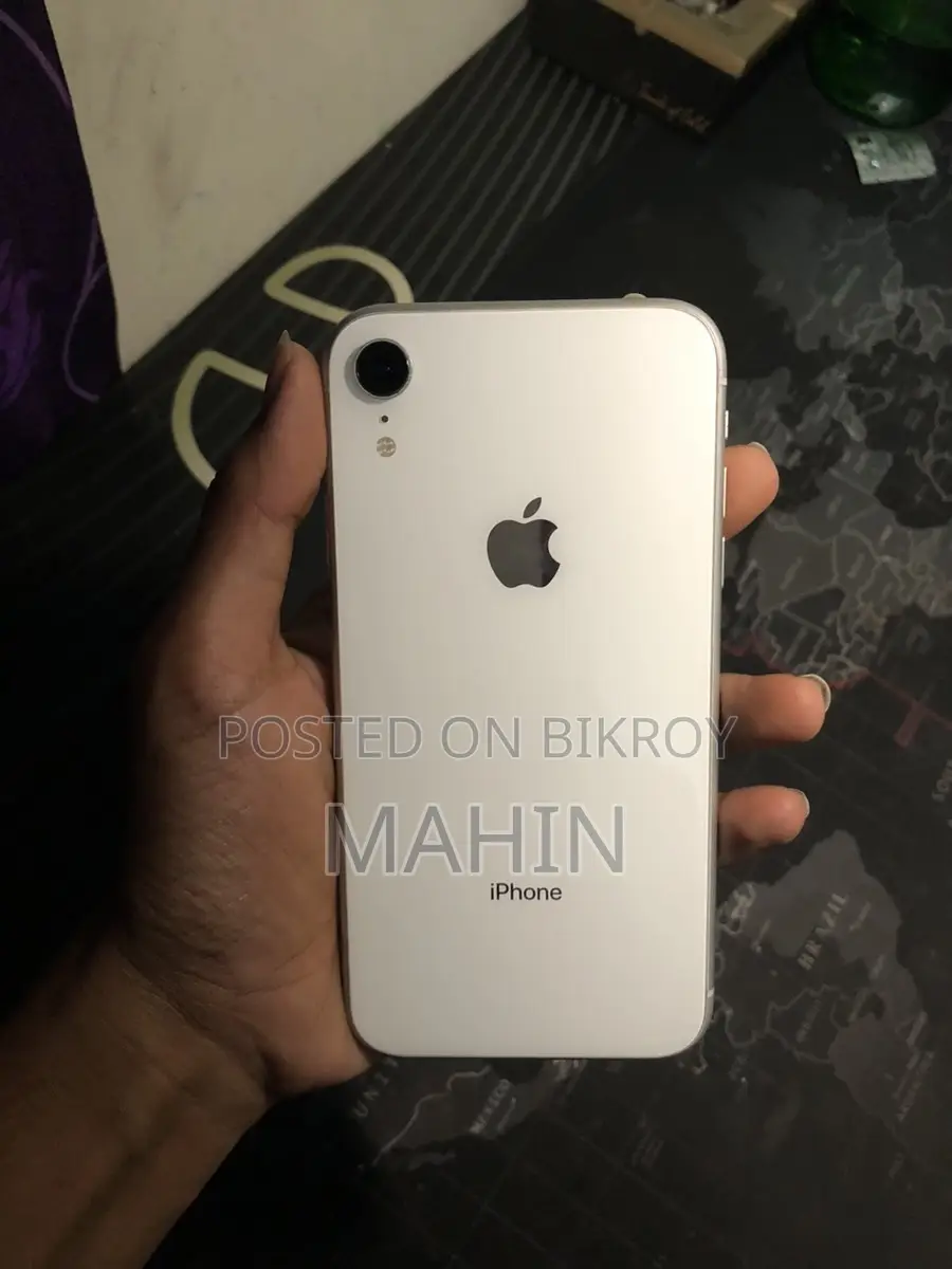 Apple iPhone XR (Used)
