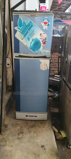 Walton 14 cft Frost Fridge