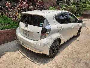 টয়োটা অ্যাকুয়া জি পুশ হাইব্রিড ২০১৪