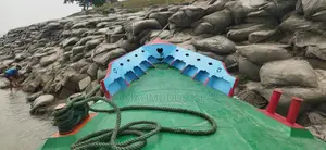 2500 Cft Bulkhead Boat for Sale
