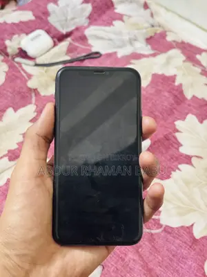 Apple iPhone 11 Pro (Used)