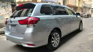 Toyota Fielder 2020