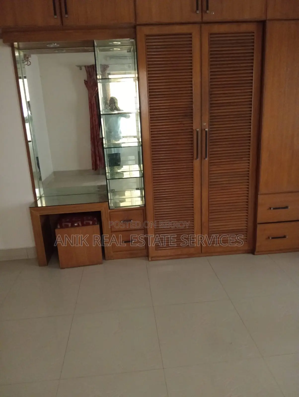 Wonderful 3 Bedroom Un Farnised Flat Rent At Gulshan 1