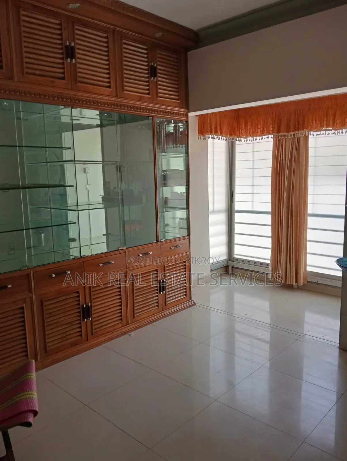Wonderful 3 Bedroom Un Farnised Flat Rent At Gulshan 1