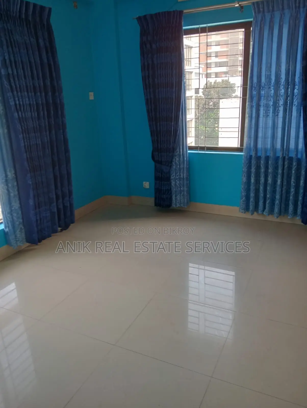 Wonderful 3 Bedroom Un Farnised Flat Rent At Gulshan 1