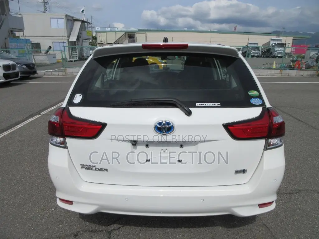 Toyota Fielder EX 2020