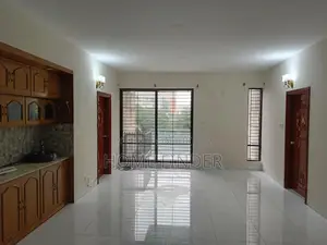 গুলশানে ২৯৯০ বর্গফুটের আনফার্নিশড অ্যাপার্টমেন্ট ভাড়া হবে