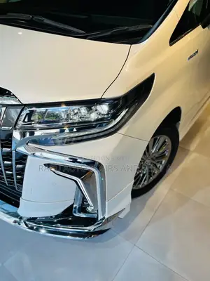 Toyota Alphard For Rent