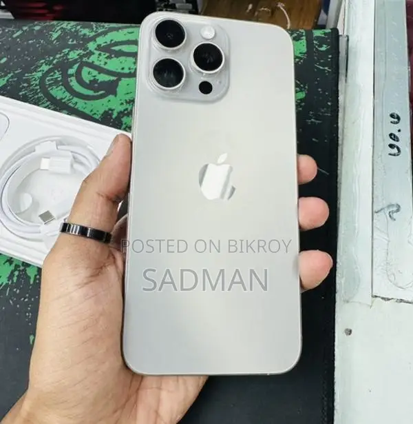 Apple iPhone 15 pro max . (Used)