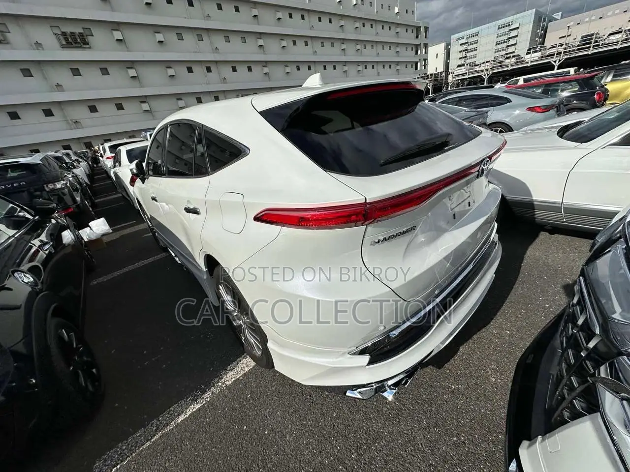 Toyota Harrier Z Leather Non-Hybrid 2020