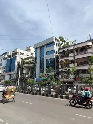 বনানী কামাল আতাতুর্ক এভিনিউ