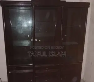 3 Part Showcase / Cabinet