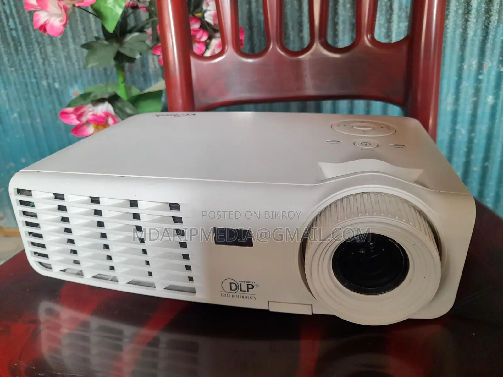 Vivitek D508