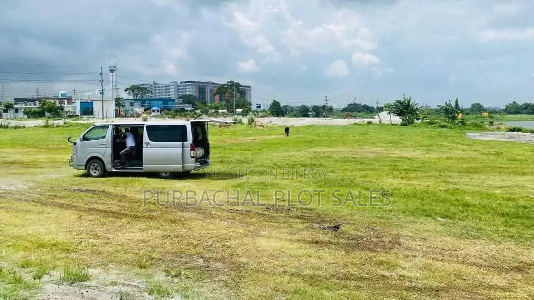 জাইকার পাশেই আকর্ষণীয় মূল্যে টিউলিপ ভ্যালীতে প্লট কিনুন